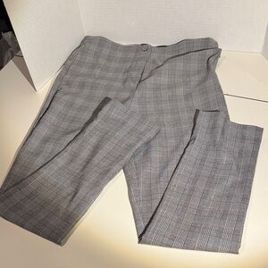 Violets & Roses Gray Plaid Dress Pants